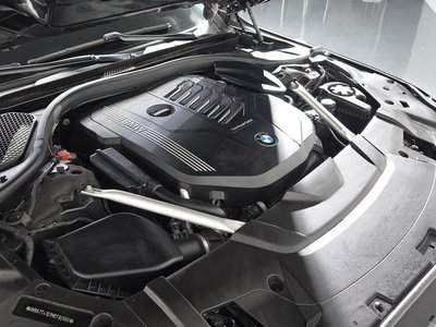 BMW 7 SERIES - 7