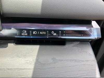 صورة مصغرة 18 لـ 2024 BMW BMW 5 SERIES