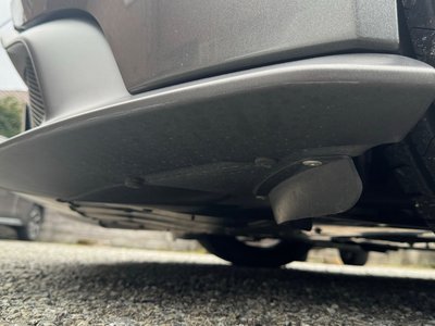 ASTON MARTIN VANTAGE - 10