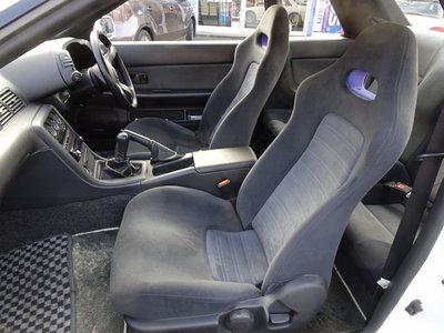 NISSAN SKYLINE GT-R - 2