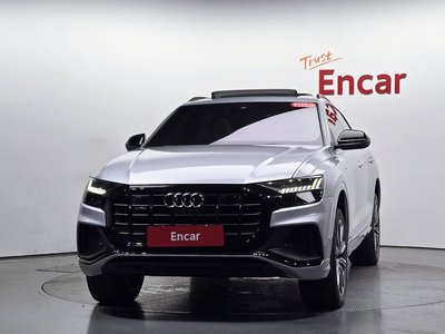 2021 AUDI Q8 photo 2