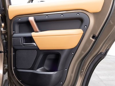 صورة مصغرة 73 لـ 2023 LAND Rover DEFENDER