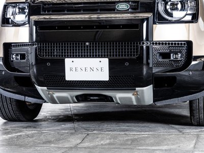 صورة 10 لـ 2023 LAND Rover DEFENDER