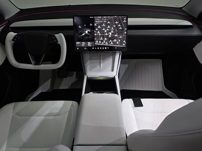 صورة 5 لـ 2025 Tesla MODEL Y