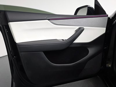 2025 Tesla MODEL Y thumbnail 14