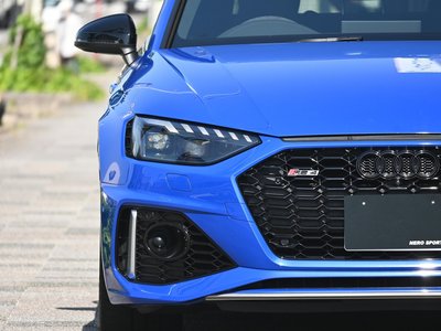 صورة 6 لـ 2021 AUDI RS4 AVANT
