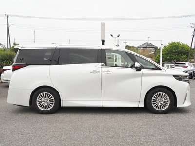 TOYOTA ALPHARD - 9