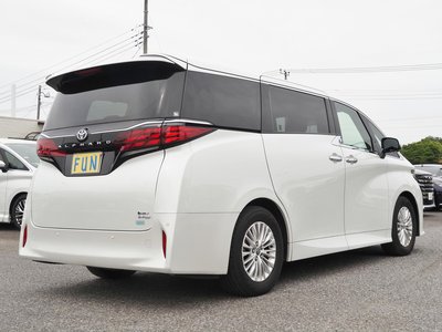 TOYOTA ALPHARD - 5