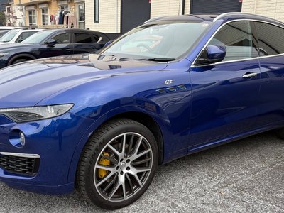 MASERATI LEVANTE GT HYBRID - 4