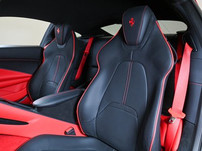 FERRARI ROMA - 4