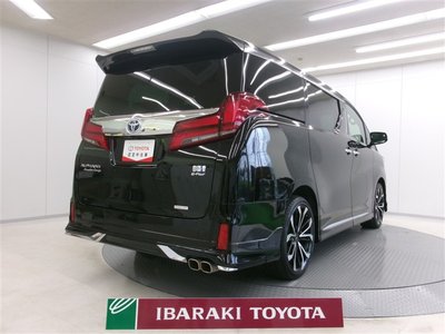 TOYOTA ALPHARD - 3