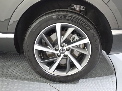 GENESIS GV80 - 8