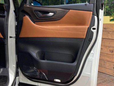 صورة مصغرة 40 لـ 2025 Toyota VELLFIRE