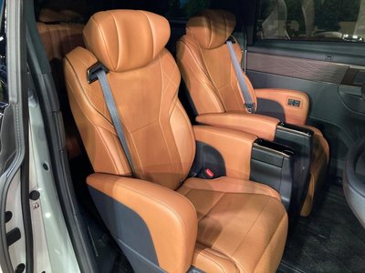 صورة 10 لـ 2025 Toyota VELLFIRE