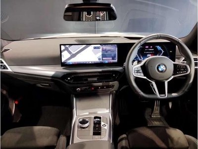 2025 BMW 3 SERIES — фото 2