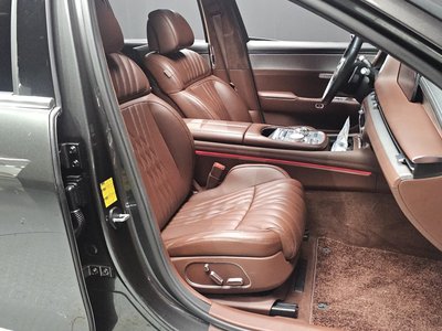 2022 Genesis G90 (RS4) — миниатюра 16