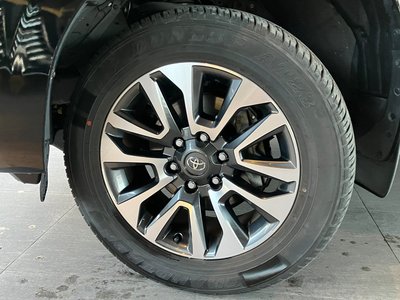 TOYOTA LAND CRUISER PRADO - 6