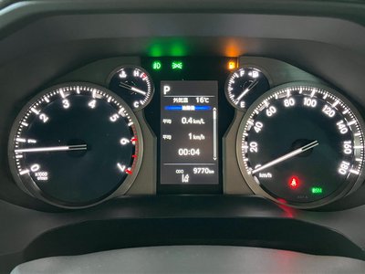 TOYOTA LAND CRUISER PRADO - 7