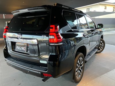 TOYOTA LAND CRUISER PRADO - 3