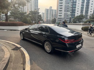 2019 Genesis G90 — миниатюра 12