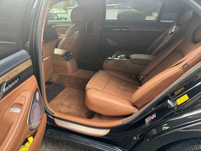 2019 Genesis G90 — миниатюра 11
