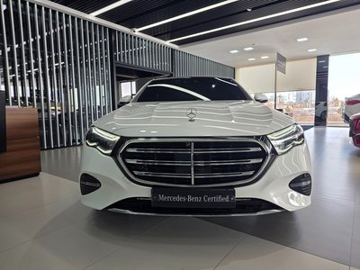 MERCEDES-BENZ E-CLASS - 2