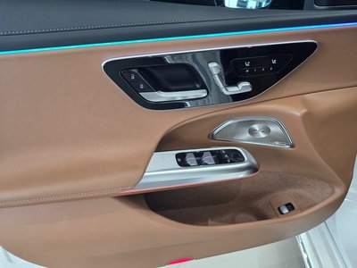 MERCEDES-BENZ E-CLASS - 10