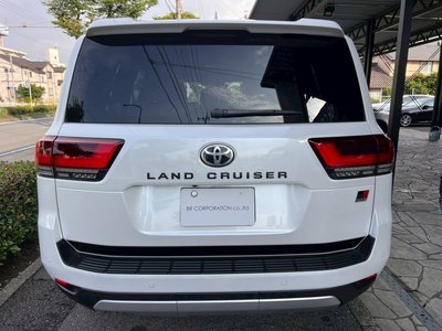 صورة مصغرة 28 لـ 2023 Toyota LAND CRUISER 300