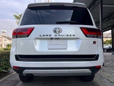 صورة مصغرة 27 لـ 2023 Toyota LAND CRUISER 300