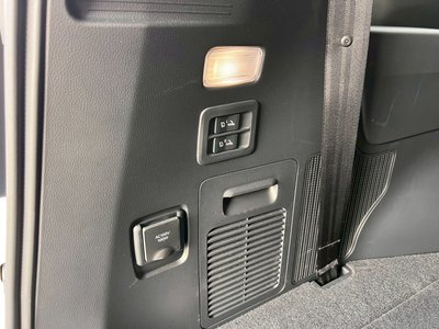 صورة مصغرة 31 لـ 2023 Toyota LAND CRUISER 300