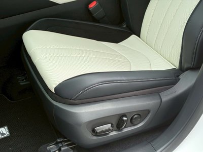 صورة مصغرة 64 لـ 2025 Lexus RX