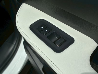 صورة مصغرة 70 لـ 2025 Lexus RX