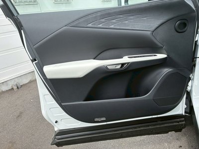 صورة مصغرة 61 لـ 2025 Lexus RX