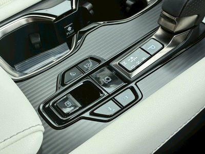 صورة مصغرة 55 لـ 2025 Lexus RX