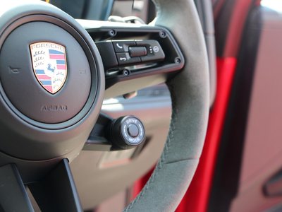 2024 Porsche CAYENNE — миниатюра 42
