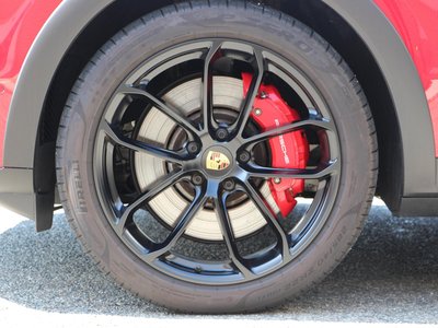 2024 Porsche CAYENNE — миниатюра 16