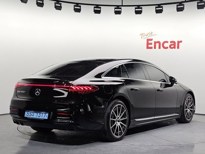 MERCEDES-BENZ EQS - 5