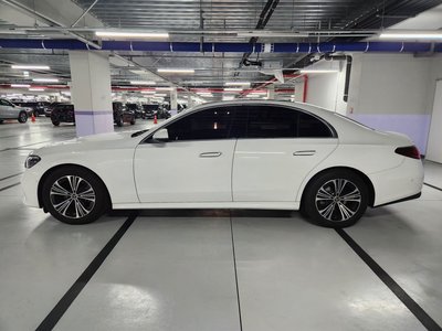 MERCEDES-BENZ E-CLASS - 6