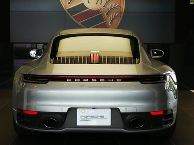 2020 Porsche 911 photo 3