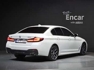 BMW 5 SERIES - 4