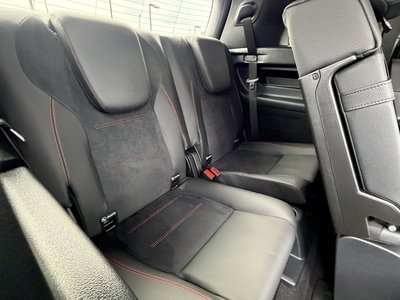 2025 Mercedes-BENZ GLB — миниатюра 20