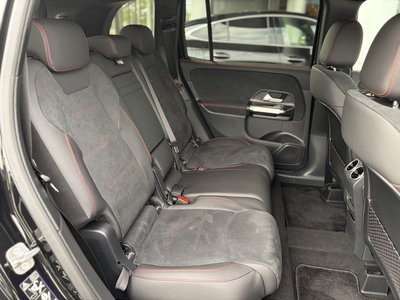 2025 Mercedes-BENZ GLB — миниатюра 19