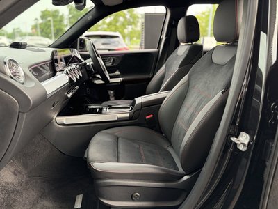 2025 Mercedes-BENZ GLB — миниатюра 27
