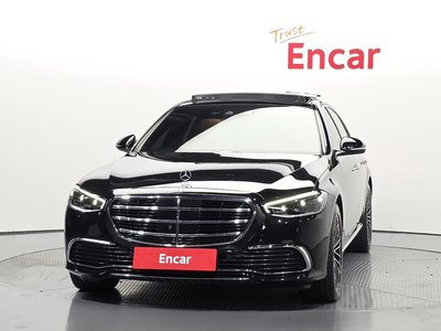 2022 Mercedes-BENZ S-CLASS photo 2