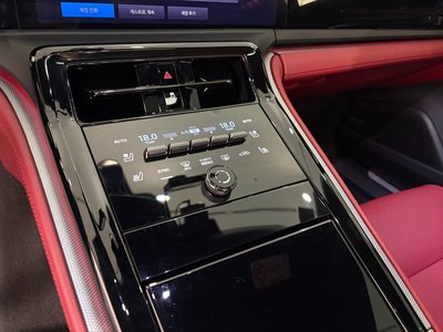 2025 Porsche PANAMERA — миниатюра 20
