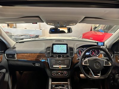 صورة 5 لـ 2017 Mercedes-BENZ GLS