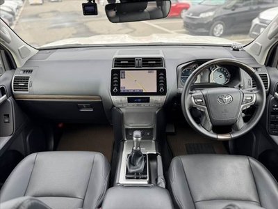 TOYOTA LAND CRUISER PRADO - 2