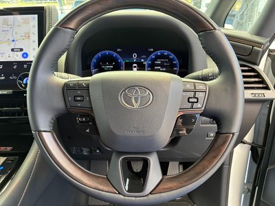 2025 Toyota ALPHARD 照片 7