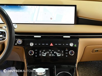 2024 Genesis G80 (RG3) thumbnail 14