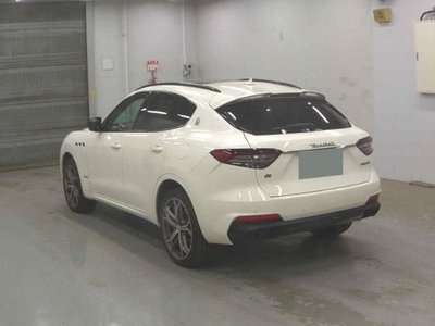 MASERATI LEVANTE - 4